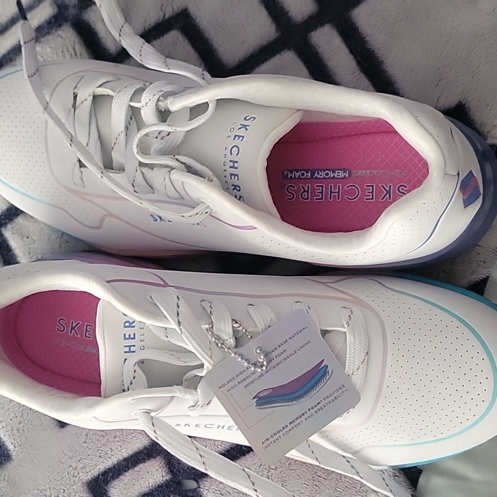 Skechers White and Purple Athletic Shoes